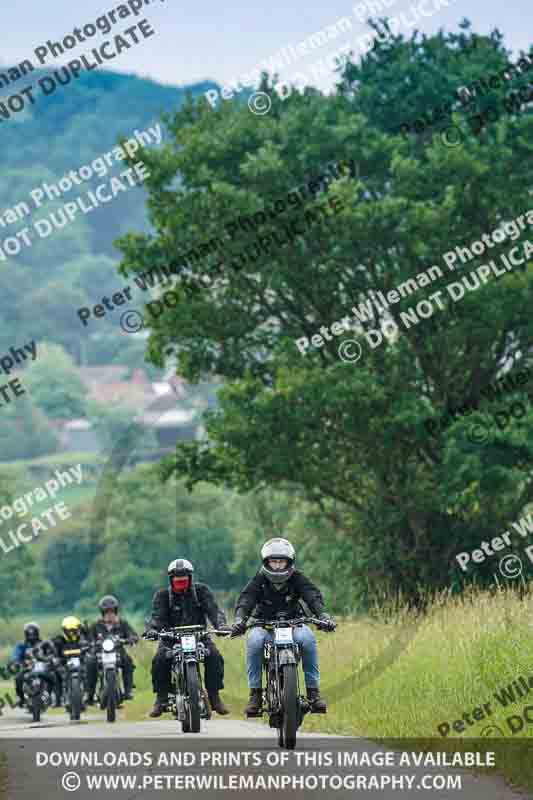 Vintage motorcycle club;eventdigitalimages;no limits trackdays;peter wileman photography;vintage motocycles;vmcc banbury run photographs